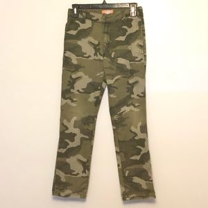 Old Navy Skinny Boys Camo Pants Size 12
